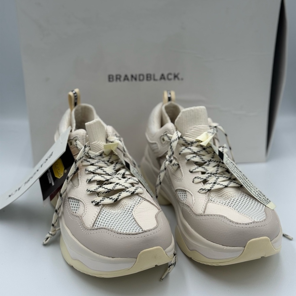 Brandblack Saga White, Tan and Gray Sneakers
